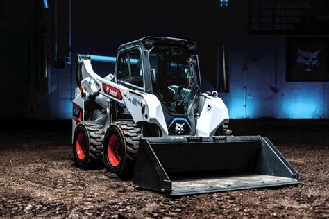 skid steer no lift on 1 boom|bobcat skid steer lift arm.